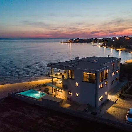 Jimmys Direkt Am Und Beheiztem Pool Apartament Privlaka (Zadar)