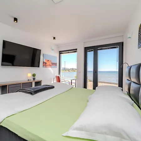 Apartament Jimmys Direkt Am Und Beheiztem Pool *