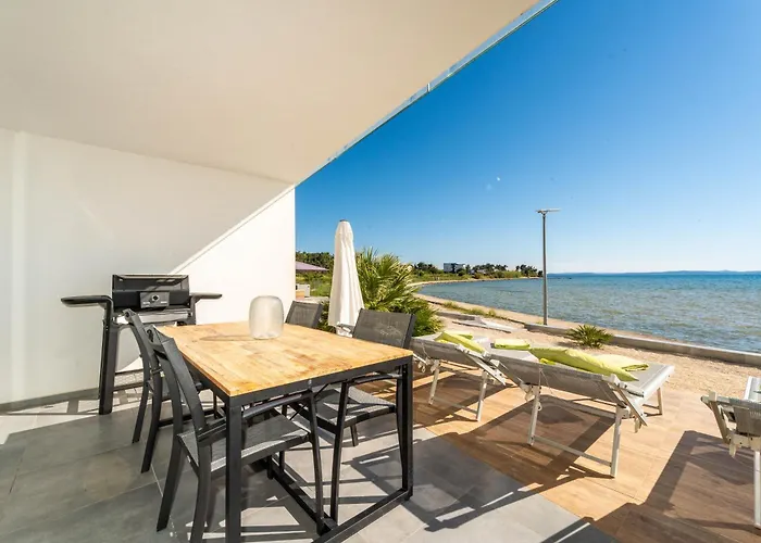 Appartement Jimmys Direkt Am Und Beheiztem Pool Privlaka (Zadar)