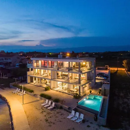 Appartement Jimmys Direkt Am Und Beheiztem Pool Privlaka (Zadar)