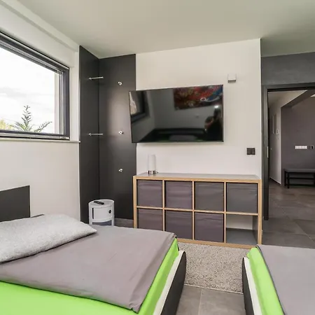 アパート Jimmys Direkt Am Und Beheiztem Pool *