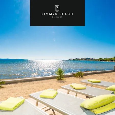 Appartement Jimmys Direkt Am Und Beheiztem Pool