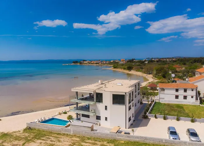 Apartmán Jimmys Direkt Am Und Beheiztem Pool *