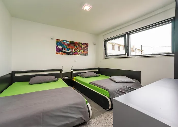 Apartmán Jimmys Direkt Am Und Beheiztem Pool *