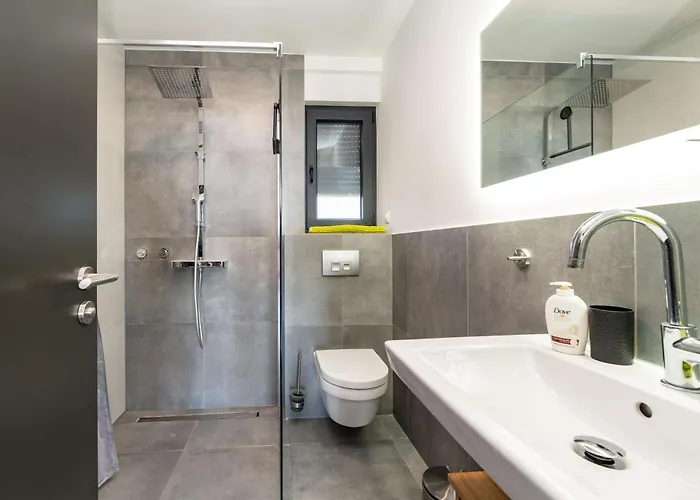 Apartmán Jimmys Direkt Am Und Beheiztem Pool Privlaka (Zadar)